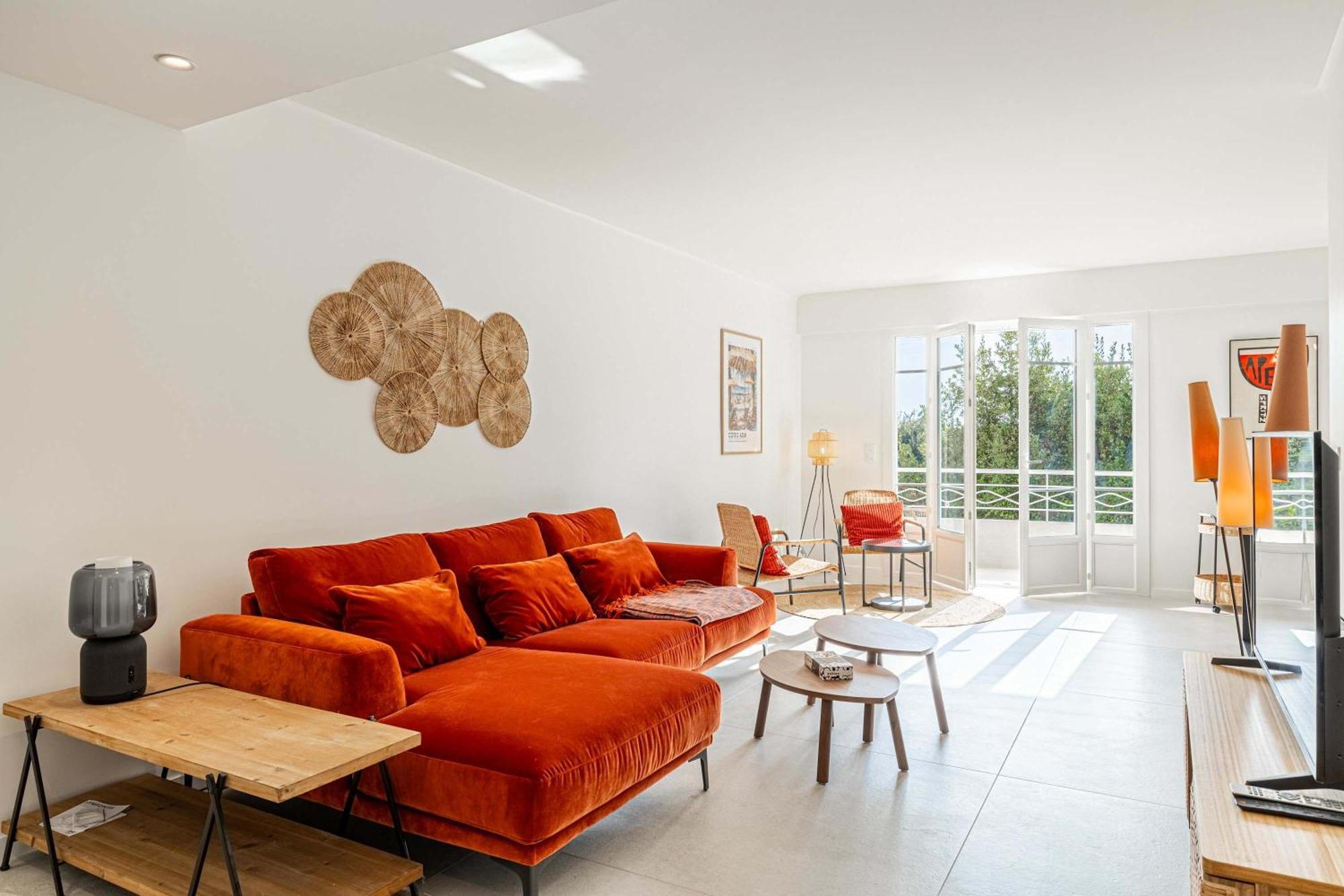 Le Grand Bois Elegant Et Chaleureux Avec Balcon, Au Calme Et A Deux Pas Du Centre-ville Appartement *